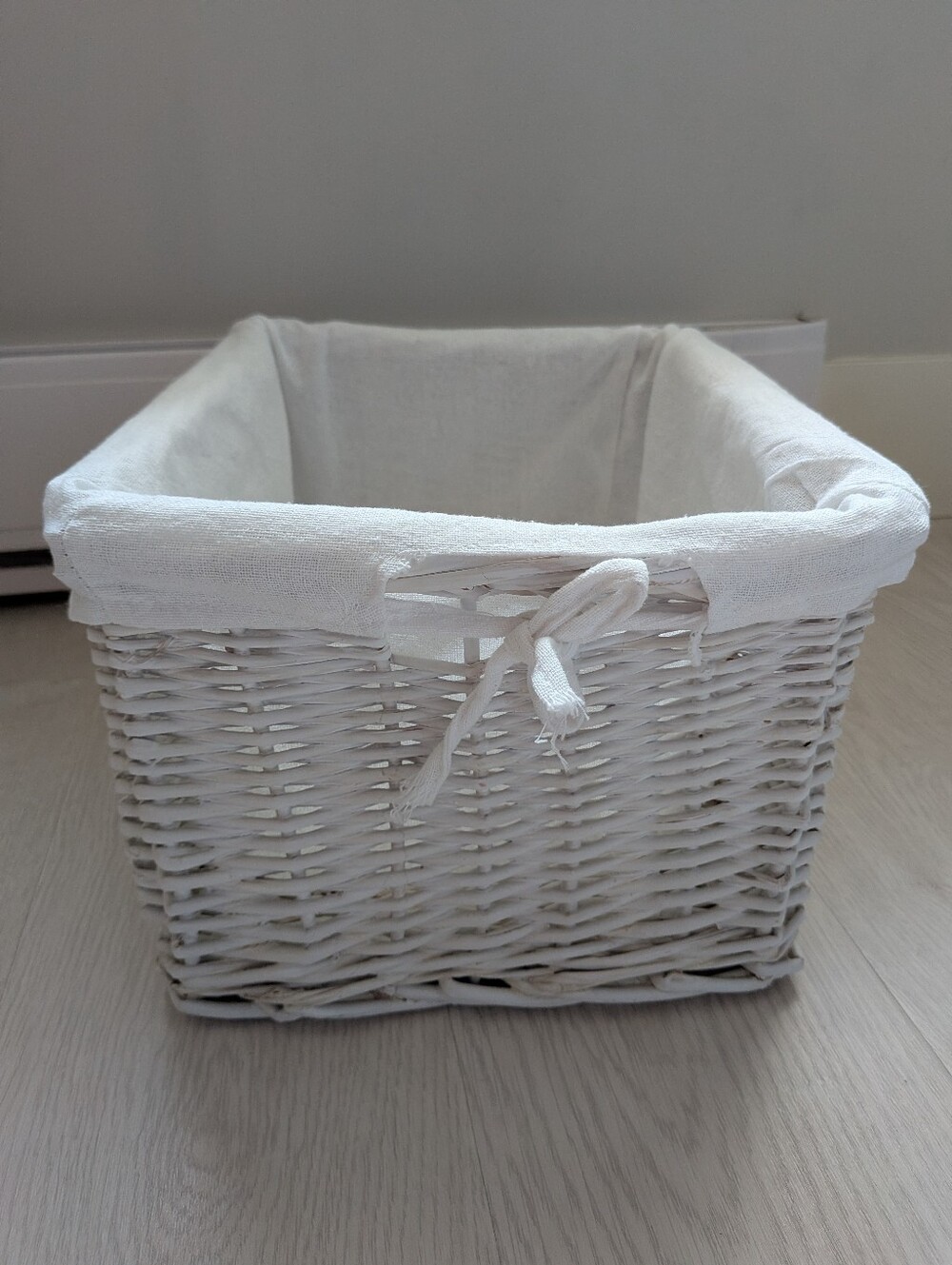 White Wicker Storage Basket with Fabric Liner